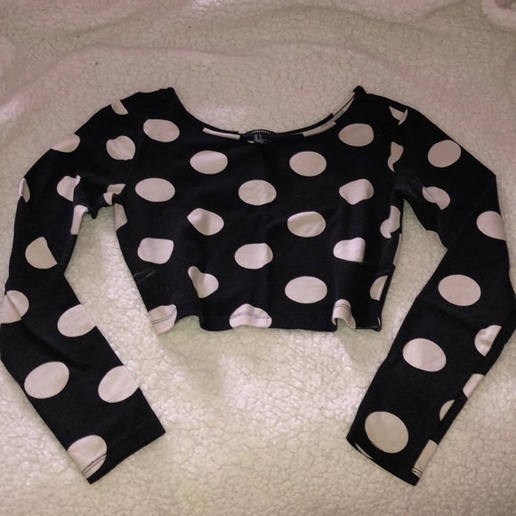 Forever 21 Tops - Forever 21 Long Sleeved Crop Top Forever 21 Tops - Forever 21 Long Sleeved Crop Top